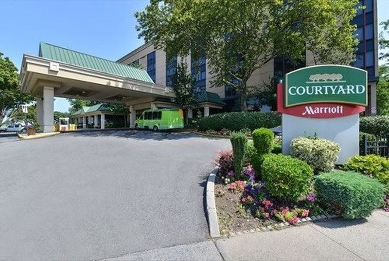 Hotel Courtyard By Marriott New York Laguardia Airport Exterior foto